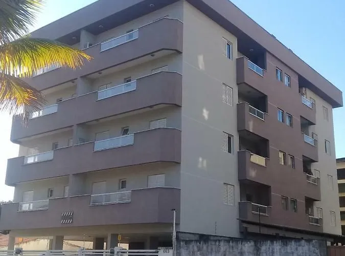 3 quartos Próximo a Praia Grande